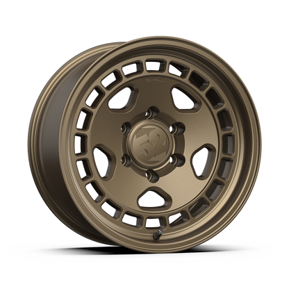 Fifteen52 Turbomac HD Classic Bronze